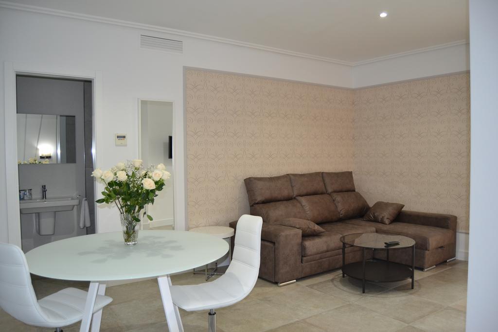 Apartamentos Las Palmeras Palma del Río Extérieur photo